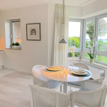 Strandhuepfer - Direkt Am * Эккернфёрде